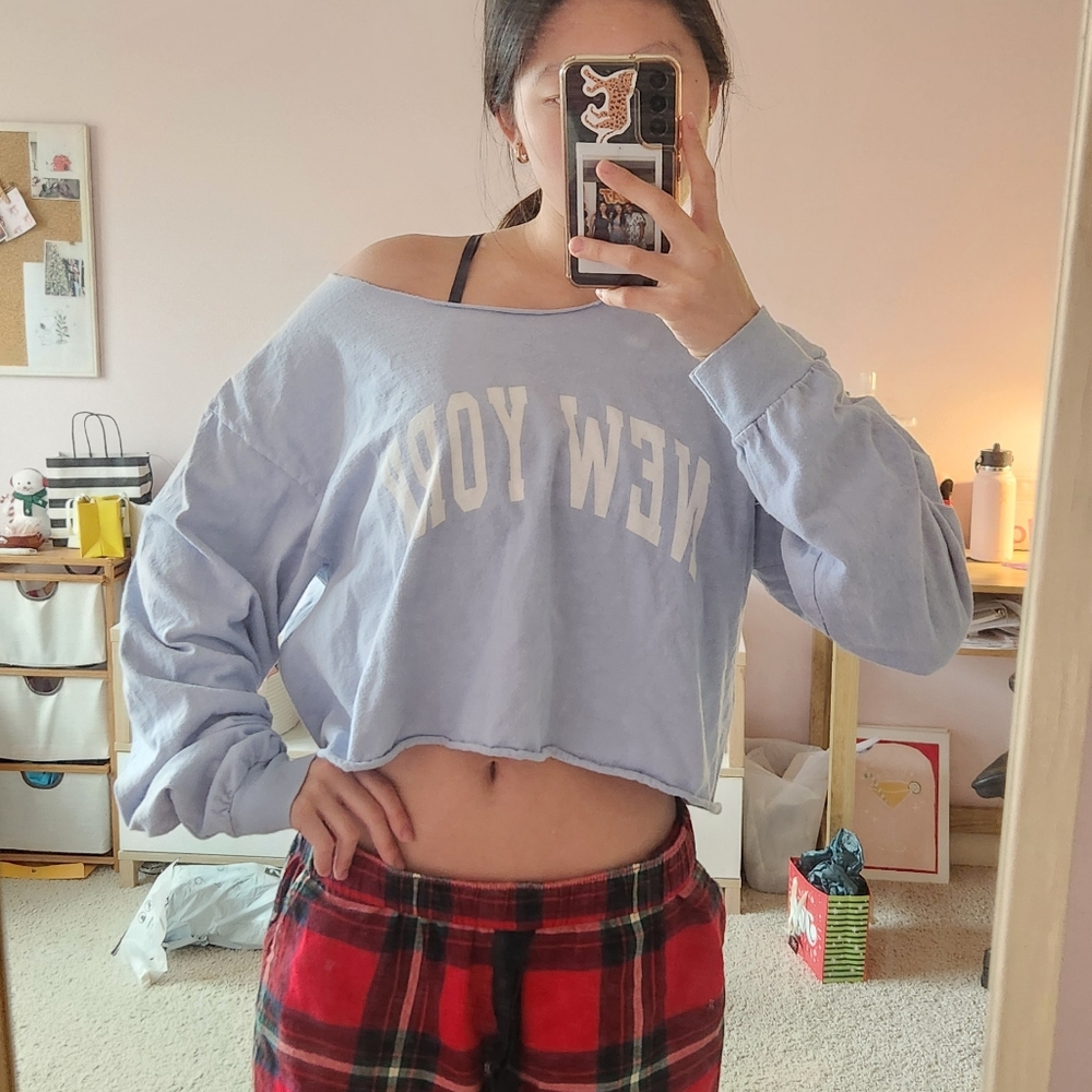 Brandy melville new york off the shoulder top
